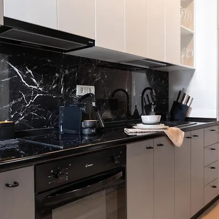 Apartamento Qult - Misty Night Bucarest