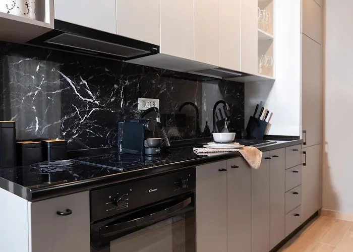 Apartamento Qult - Misty Night Bucareste